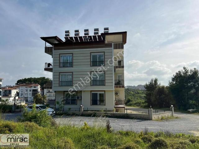 Doğa Manzaralı Etrafı Tamamen Açık Köşe Dubleks Daire