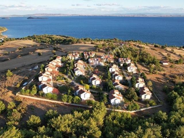 Doğa Harikası Sazlıdere'de Melodikent Sitesi'nde Satılık Taş Ev