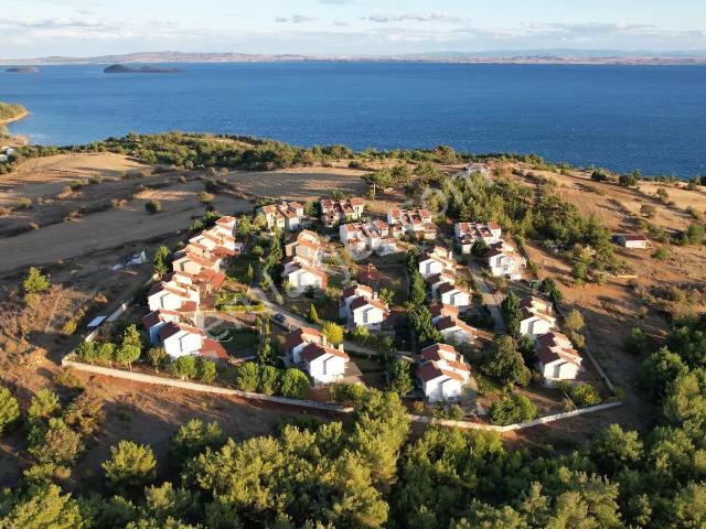 Doğa Harikası Sazlıdere'de Melodikent Sitesi'nde Satılık Taş Ev