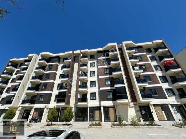 Doğa Kent Sitesi 1+1 Ara Kat Eşyasız Kiralık Daire