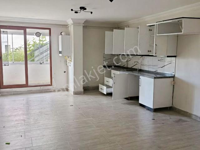 Doğa Koleji Ve Aşık Kutlu Eğitim Merkezi Civarı Kiralık Daire