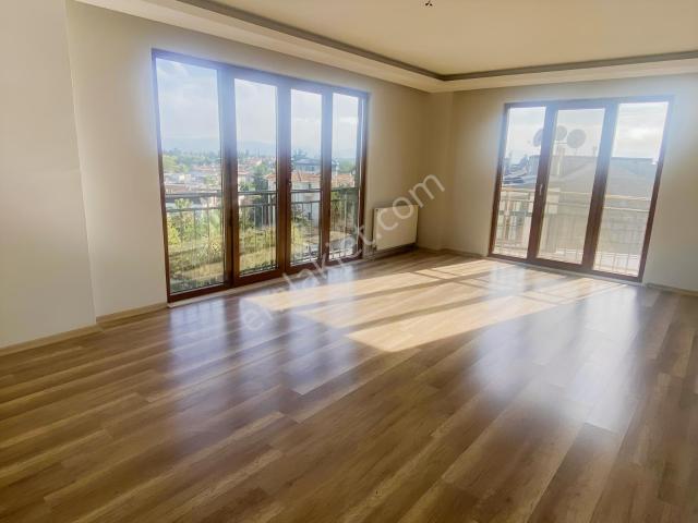 Doğa Ve Deniz Manzaralı 3+1