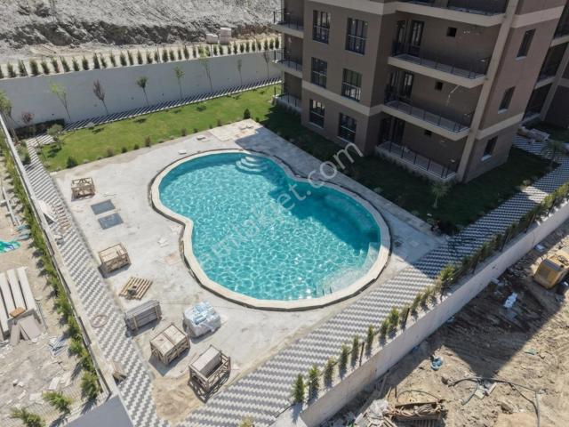 Doğadan Prestij Ve Lüks İsteyenlere Sitede Rezidans Daire