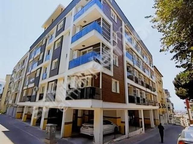 Doğalgazlı Eşyalı Kıracılı 1+1 Satılık Daıre