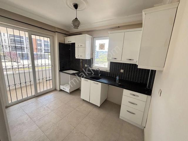 Doğan Emlak Group’tan İlkadım Kışla’da 3+1 1.kat Kiralık Daire