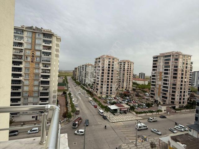 Doğan Emlak'tan akkkent şehir Hastanesi Yanı Ara Kat 3+1 Daire