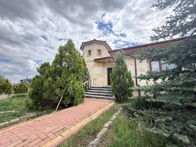 Doğanın Kalbinde Huzurlu Yaşam Villası
