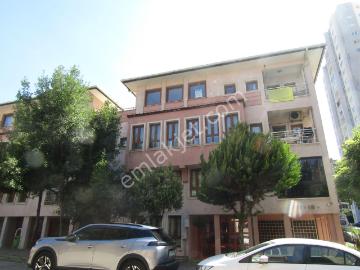Doğanbey Kısakatlarda 3+1 140m2 3.kat Kombili Balkonlu Kiralık Daire 33bintl
