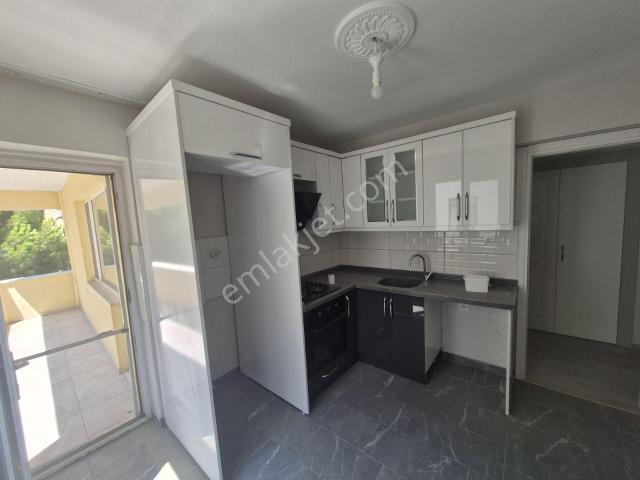 ▓doğan'dan Altınoluk Merkez'de Kiralık 3+1 Ayrı Mutfak Daire