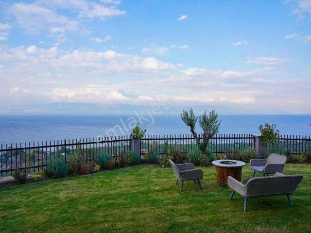 Doğayla Bütünleşen Mimari İznik Gölü Manzaralı Ultra Lüks Villa