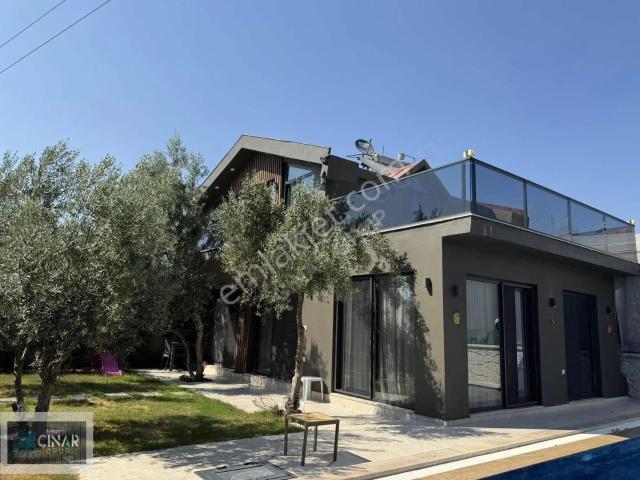 Doğayla İç İçe Müstakil Uzun Dönem Kiralık Villa