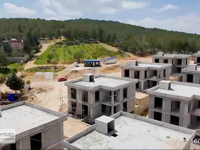 Doğayla İç İçe, Gölet Manzaralı Özel Villa Projesi
