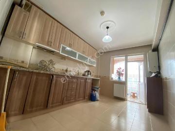 Doğdu Emlak'tan Katta Asansörlü Geniş 3+1 Kiralık