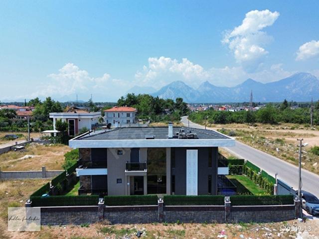 Döşemealtı Düzlerçamında Sıfır Lüks 4+1 Müstakil Villa
