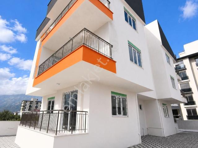Döşemealtı Kırkgöz Yeniköy'de Bahçe Katı Balkonlu Sıfır 1+1 Fırsatı! Satılık Daire