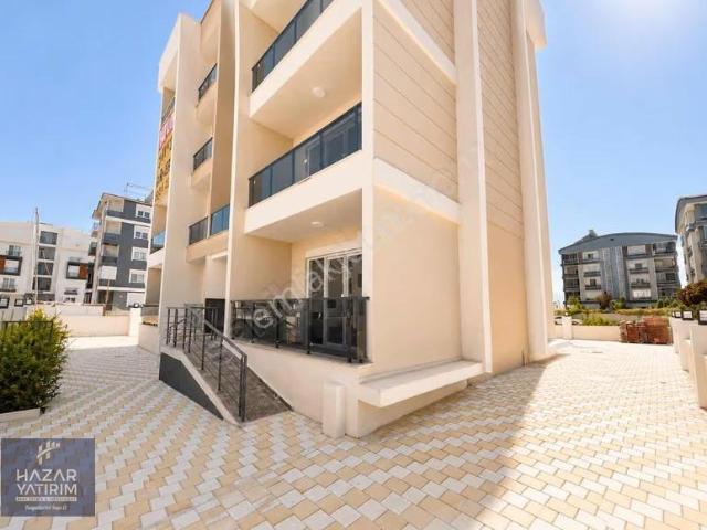 Döşemealtı Merkezde | 1+1 | 2 Balkonlu | İskanlı Sıfır Daire