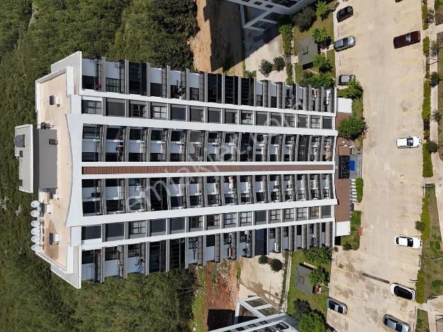 Döşemealtının En Prestijli Sitesi Rengi Antala'da Satılık 2+1