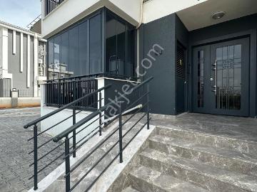 Döşemealtı Sıfır Binada 2+1 Kiralık | 3 Cephe | 2 Cam Balkon