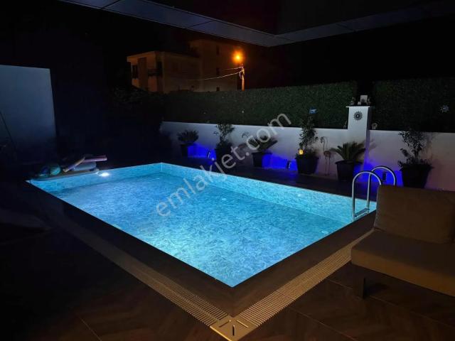 Döşemealtı Yeşılbayır Site İçerisi Bağımsız Villa