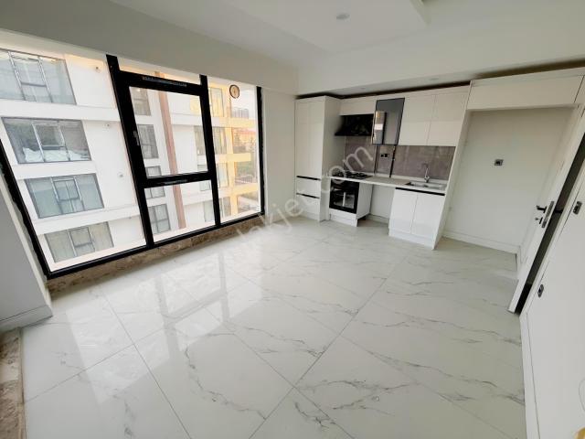 Döşemealtı,yeniköy Mah,rengi Antalya Greenlife 1+1 Kiralık Daire