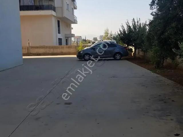 Döşemealtı Yeniköy'de 3+1 Arakat Ayrı Mutfak Satılık Daire