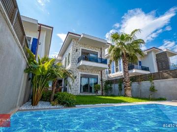 Döşemealtı, Antalya ili, Akdeniz Bölgesi