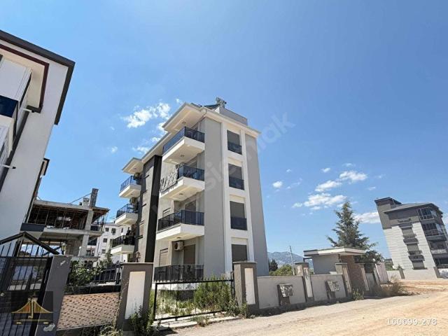 DÖŞEMEALTI BAHÇEYAKA'DA SIFIR EŞYALI 1+1KİRALIK DAİRE