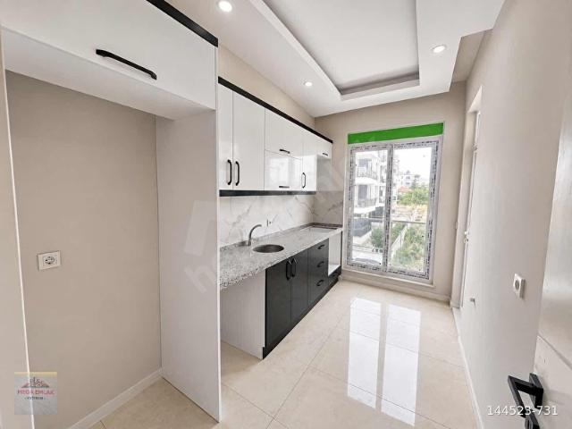 DÖŞEMEALTI KIRKGÖZ CD.YAKINI KATTA 2+1 AYRI MUTFAK SATILIK DAİRE