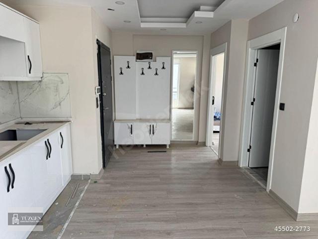 DÖŞEMEALTI YENİKÖY'DE OTURUMA HAZIR SATILIK 1+1 DAİRE