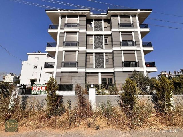 DÖŞEMEALTI YENİKÖY'DE OTURUMA HAZIR SIFIR MODERN 1+1 SATILIK