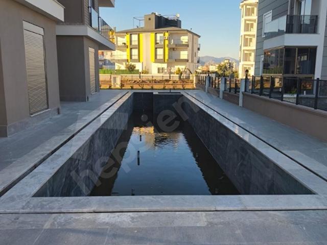 DÖŞEMEALTININ EN LÜKS GENİŞ 1+1 DAİRESİ