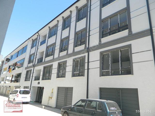 DOĞRUÖZDEN ÇAMLICA MAH. TOMBAKZADE CAD. YAKINI SIFIR 2+1 DAİRE