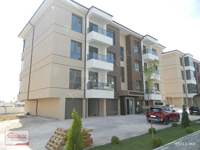 DOĞRUÖZ'DEN SÖĞÜTÖNÜ HAVUZLU SİTE İÇİNDE LÜKS KİRALIK 3+1 DAİRE
