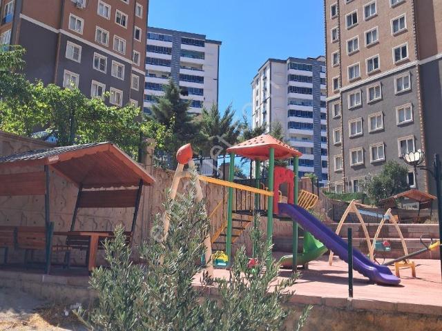 Doğruevden Site İçerisinde Kiralık 4+1 Daire