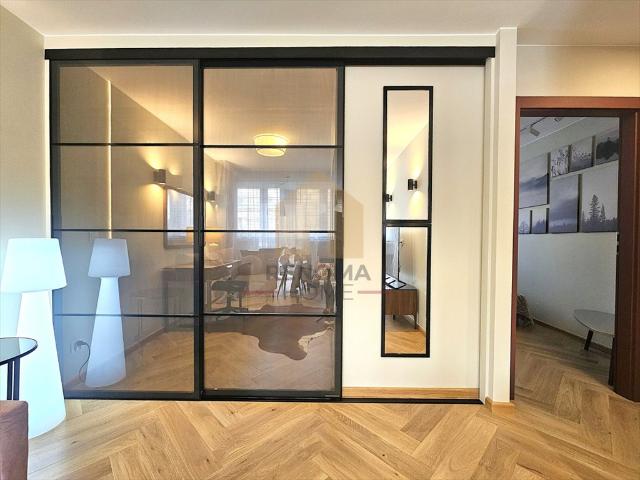 Zapraszam do obejrzenia nowoczesnego 42,5 m² apartamentu w centrum Wrocławia
