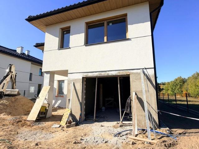 Do sprzedania nowoczesne domy 167 m² z garażem w Częstochowie