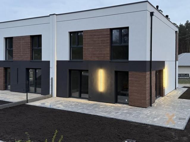 Do sprzedania nowoczesny bliźniak 143 m² w Bilczy