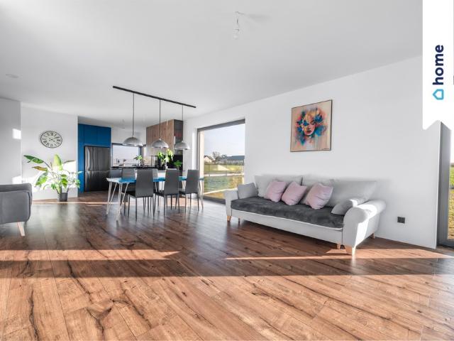 Do sprzedania nowoczesny dom 142 m² z 4 sypialniami w Stoczek Kolonii