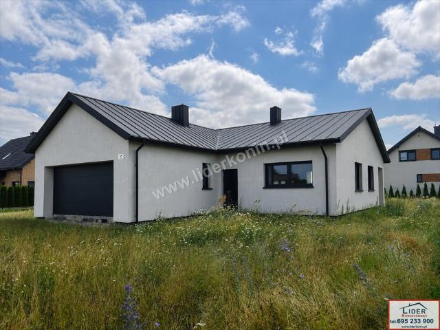 Do sprzedania nowoczesny dom 148 m² w Sławsku z garażem