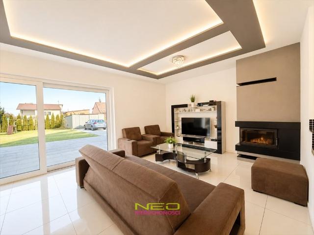 Do sprzedania nowoczesny dom 160 m² w Wierzchowisku