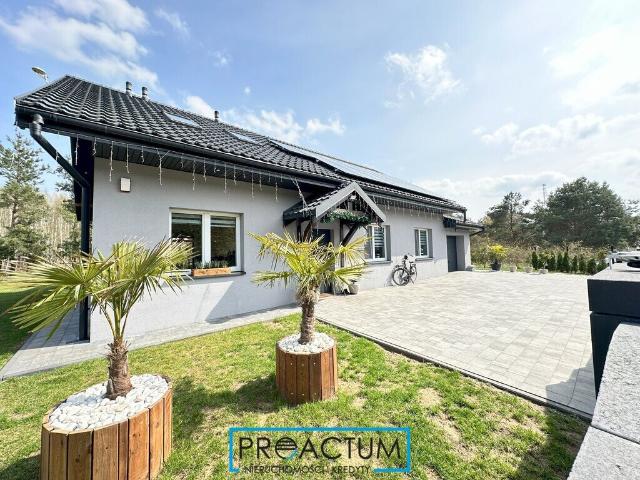 Do sprzedania nowoczesny dom 182 m² z tarasem i garażem