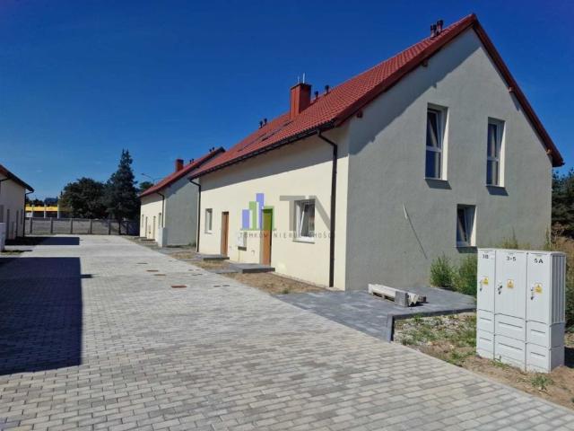 Do sprzedania nowoczesny dom 102 m² w Jelcz Laskowicach