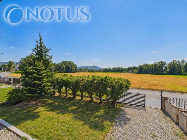 Do sprzedania nowoczesny dom 215 m² z tarasem i ogrodem