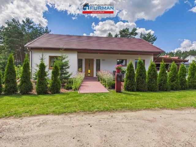 Dom jednorodzinny 94 m² nowoczesny, otoczony naturą