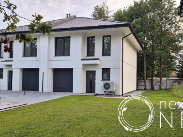 Do sprzedania nowy dom 132 m² z 5 pokojami w Wawerze