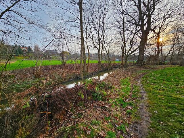 Do sprzedania dom 90 m² z budynkiem gospodarczym na 42 arach