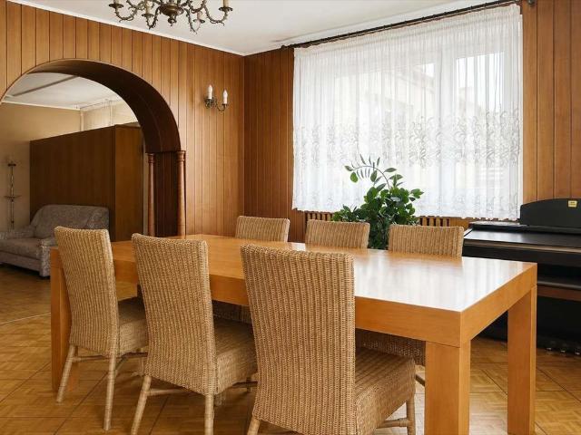 Do sprzedania dom 160 m² z potencjałem inwestycyjnym w Swarzędzu