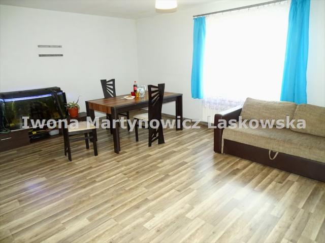 Do sprzedania dom 255 m² z dużą działką 1,88 ha w Ścinawie
