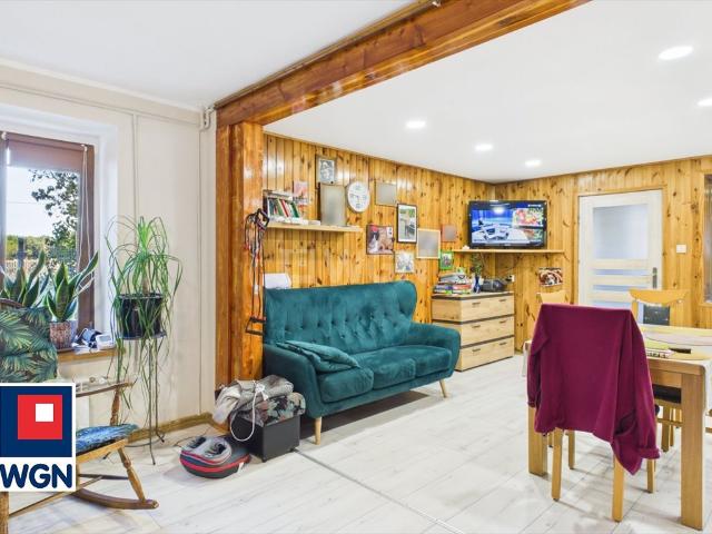 Do sprzedania dom 300 m² z ogrodem i panelami fotowoltaicznymi