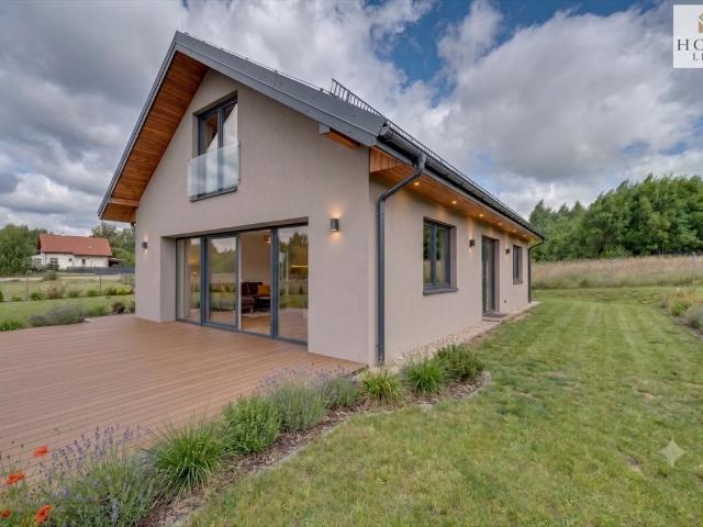 Do sprzedania dom w stanie surowym otwartym 87 m² w Gady